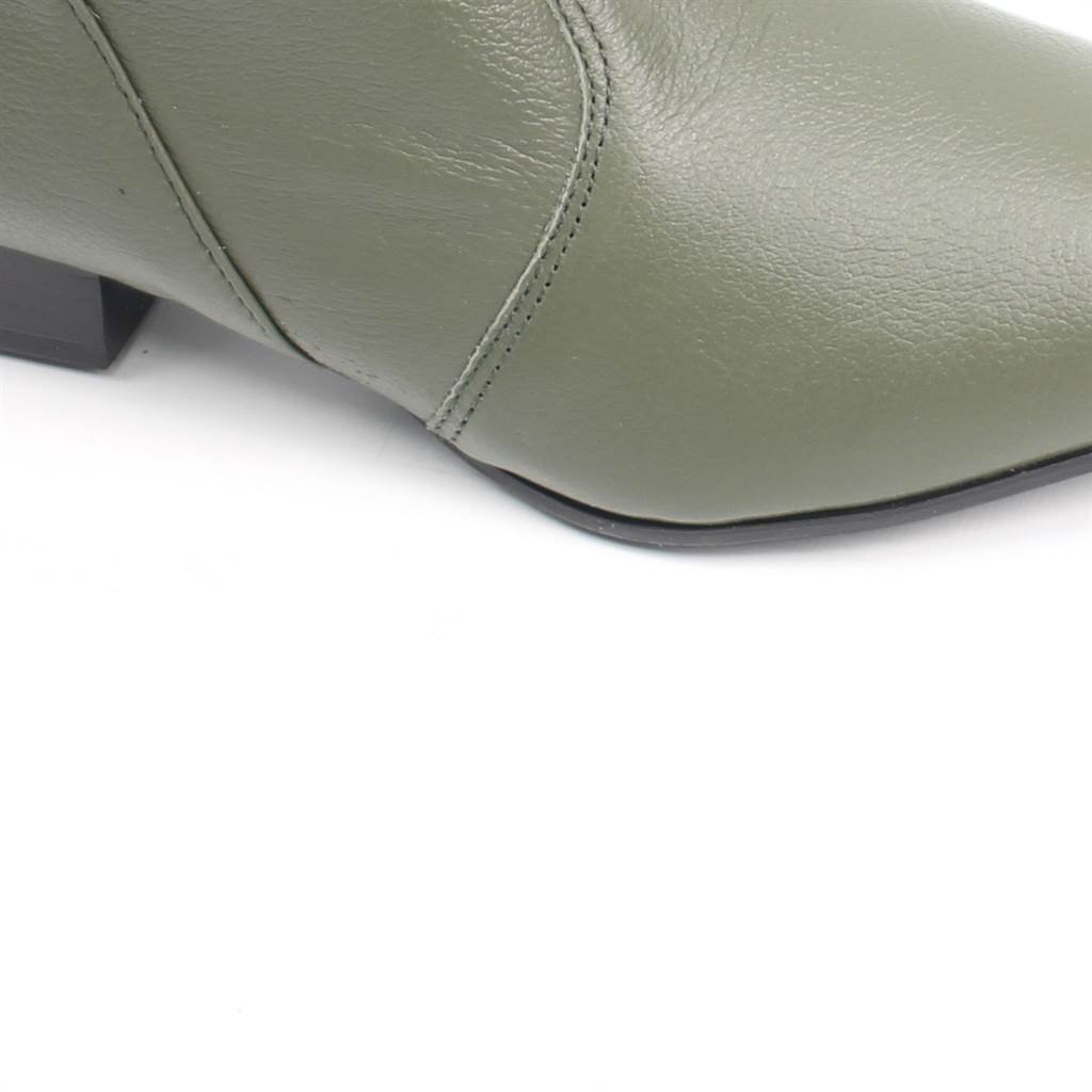 Bota Cano Baixo Couro Verde 3