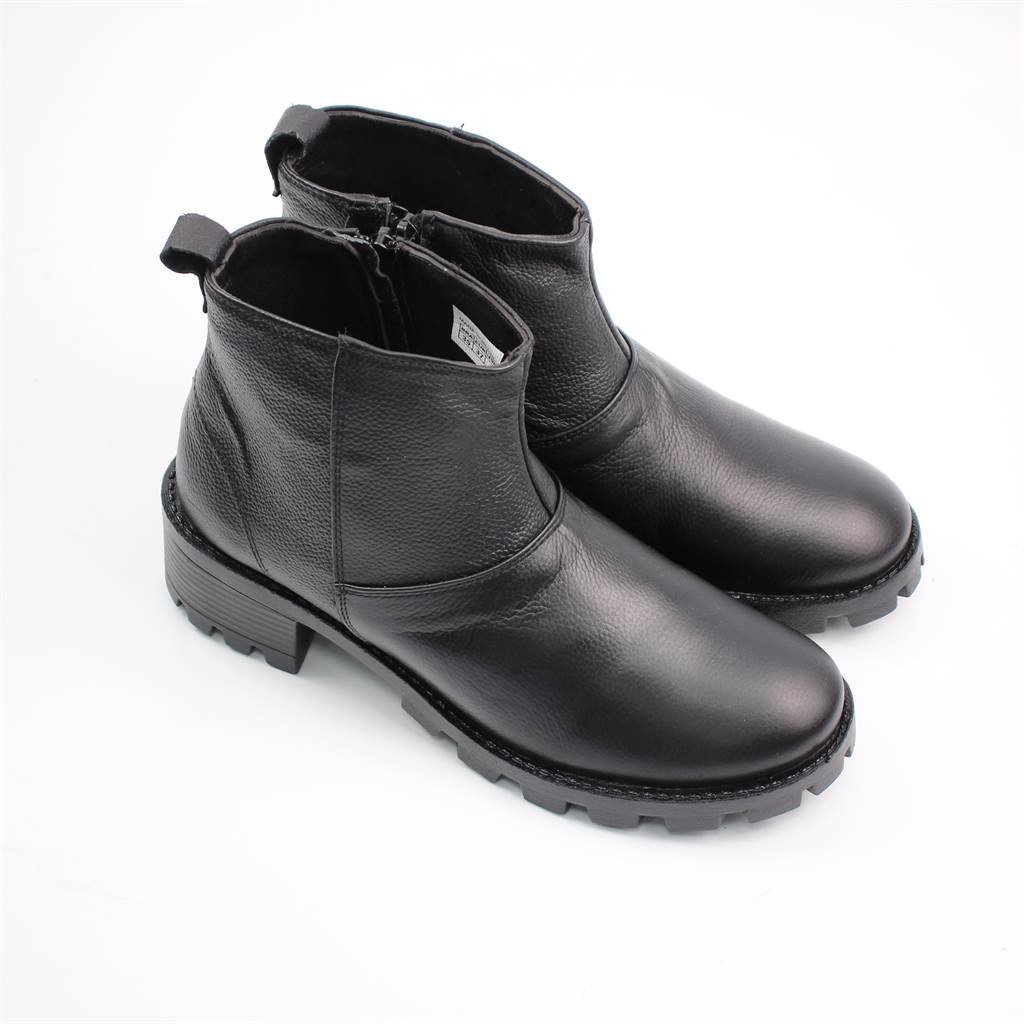 Bota Cano Baixo Couro Preto 2