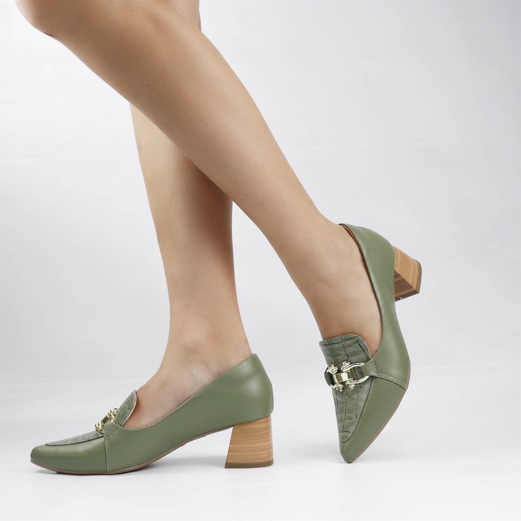 Scarpin Mocassim Detalhe Verde 1