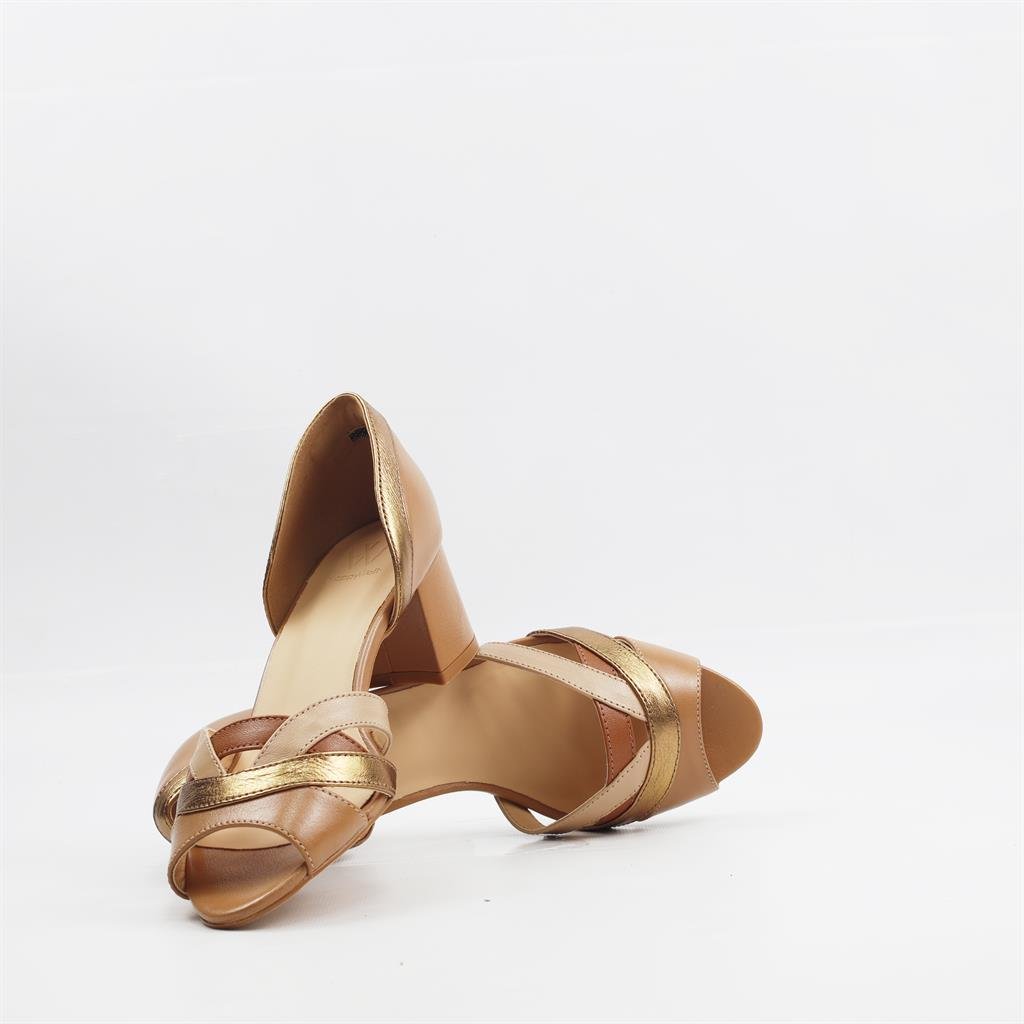 Sandália Salto Fino Couro Marrom 4