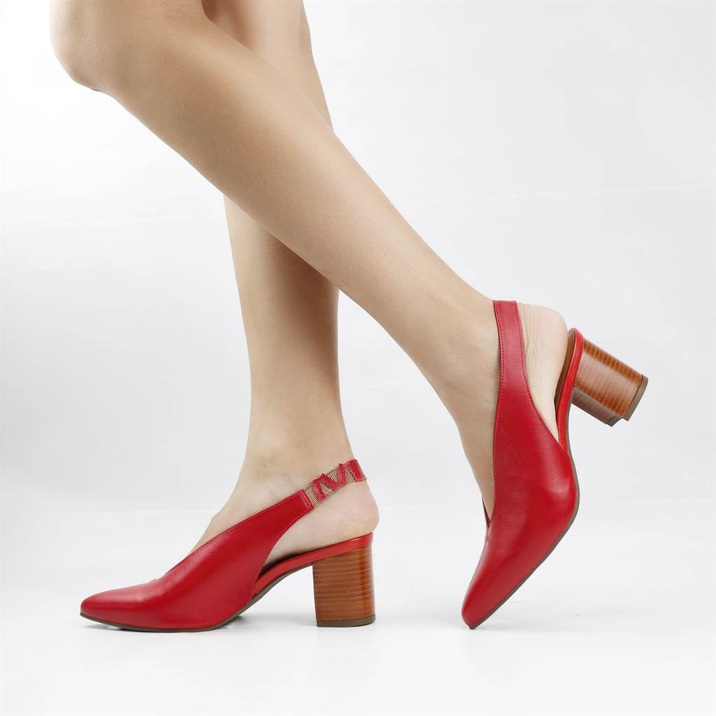 Scarpin Salto Bloco Slingback Couro 4