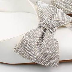 Scarpin Salto Fino Slingback Branco 5