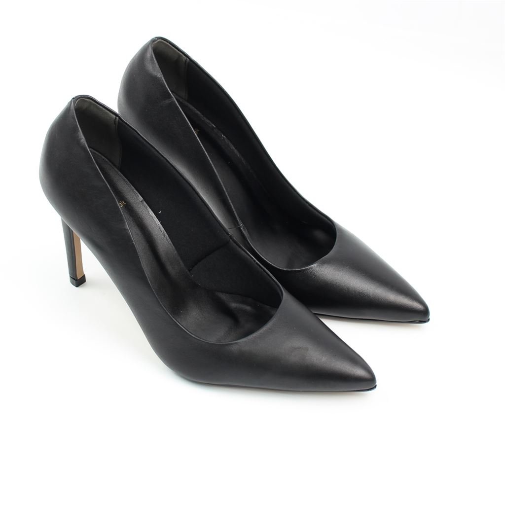 Scarpin Salto Fino Classic Preto 2