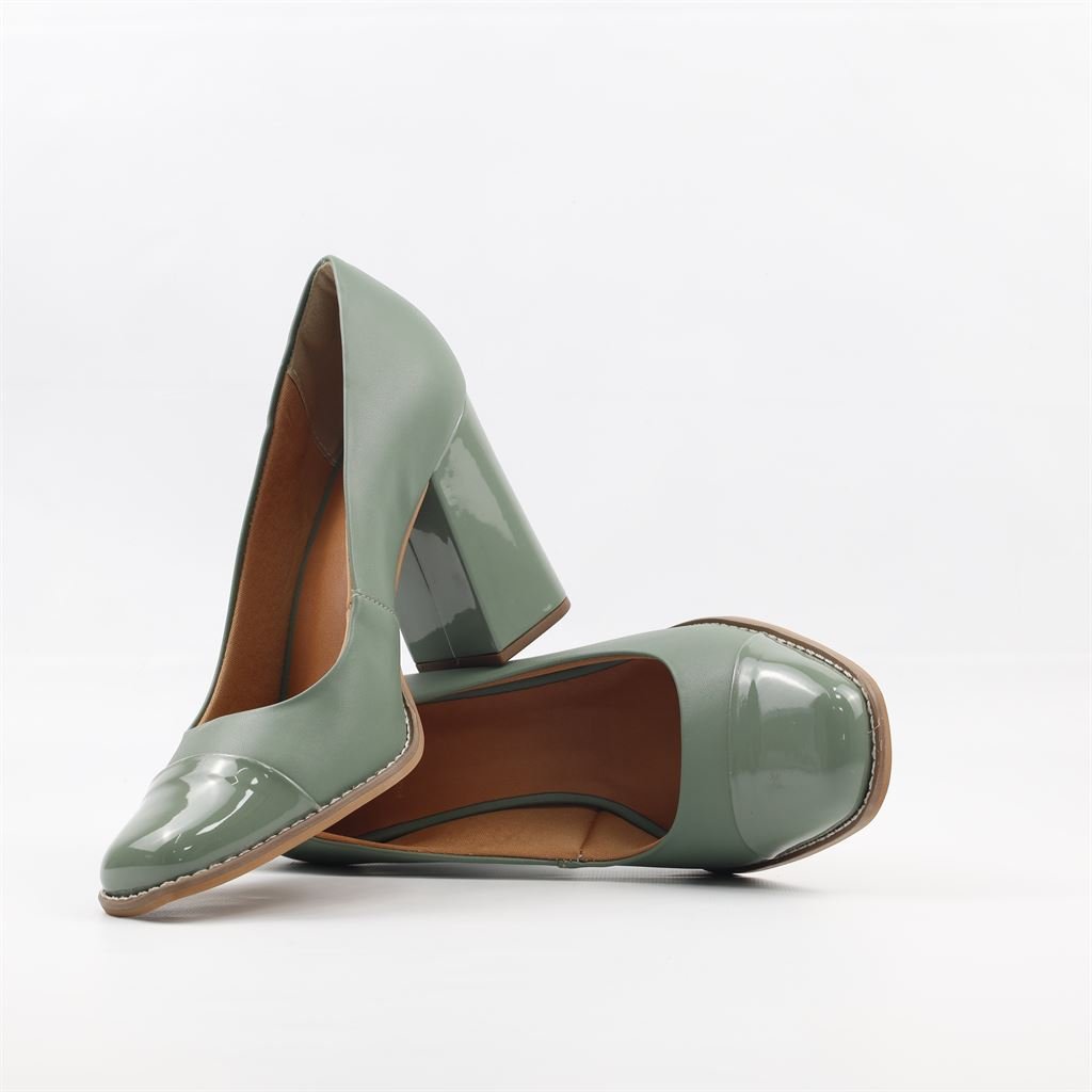 Scarpin Salto Bloco Verniz Verde 4