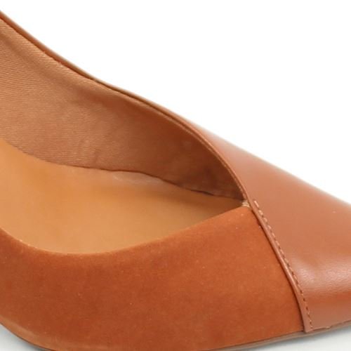Scarpin Salto Fino Classic Marrom 3