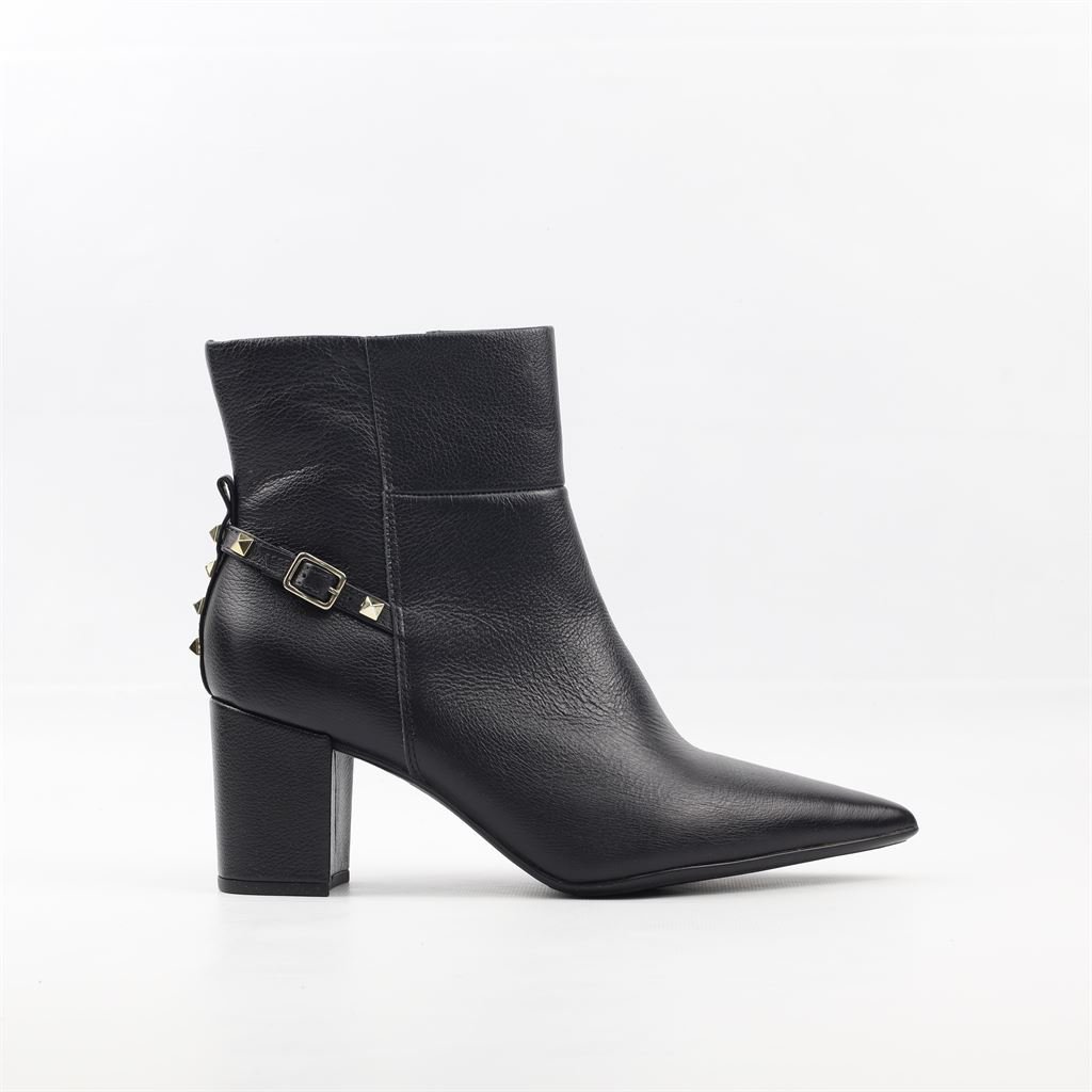 Bota Cano Baixo Couro Preto 2