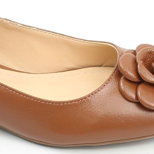 Sapatilha Couro Detalhe Marrom Claro 3