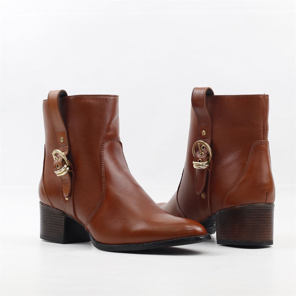 Bota Cano Baixo Couro Fivela Marrom 5