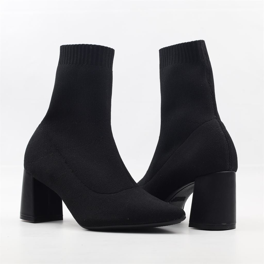 Bota Cano Baixo Salto Bloco Preto 4