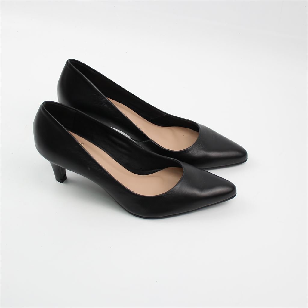 Scarpin Salto Fino Classic Preto 3