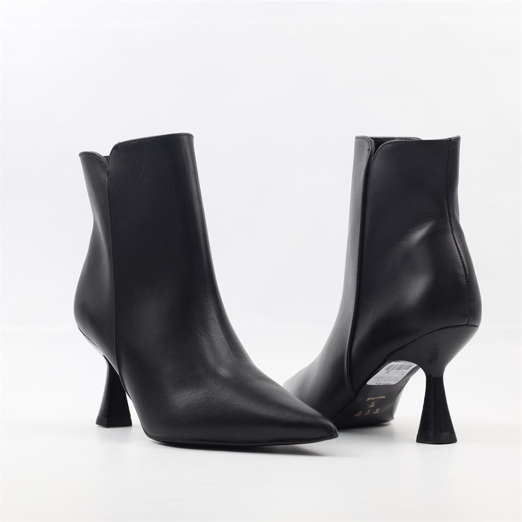 Bota Cano Baixo Salto Fino Couro Preto 4