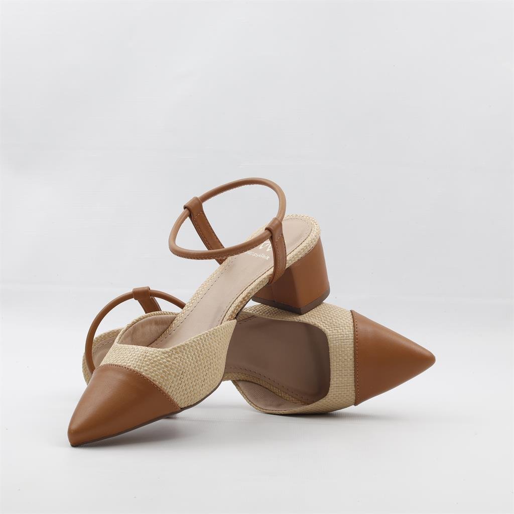 Scarpin Salto Bloco Slingback Bege 4
