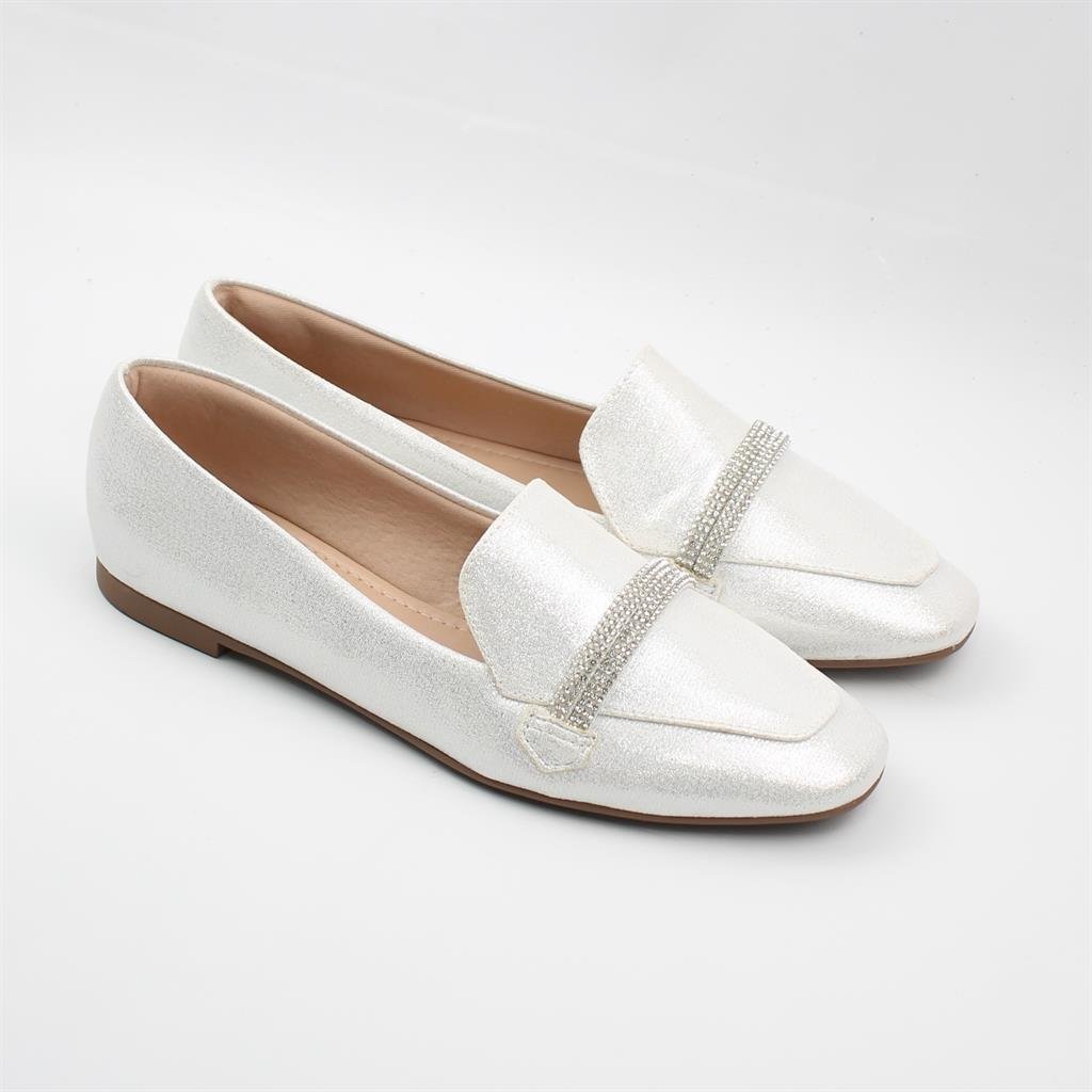 Sapatilha Mocassim Detalhe Prata 2