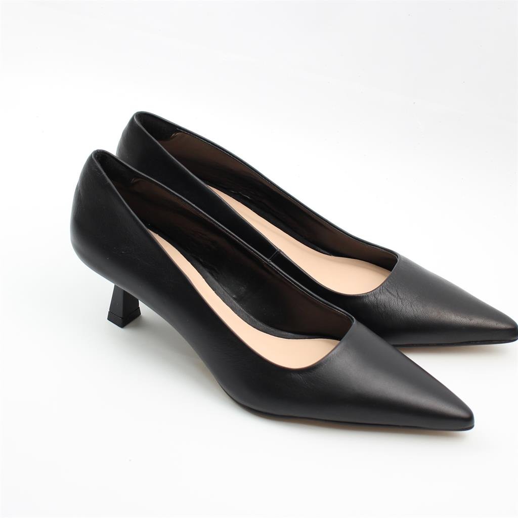 Scarpin Salto Fino Classic Preto 2