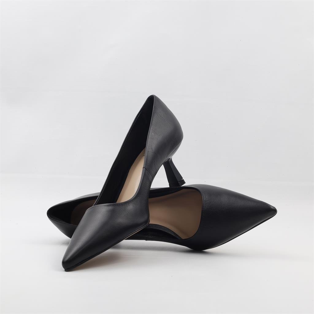 Scarpin Salto Fino Classic Preto 4