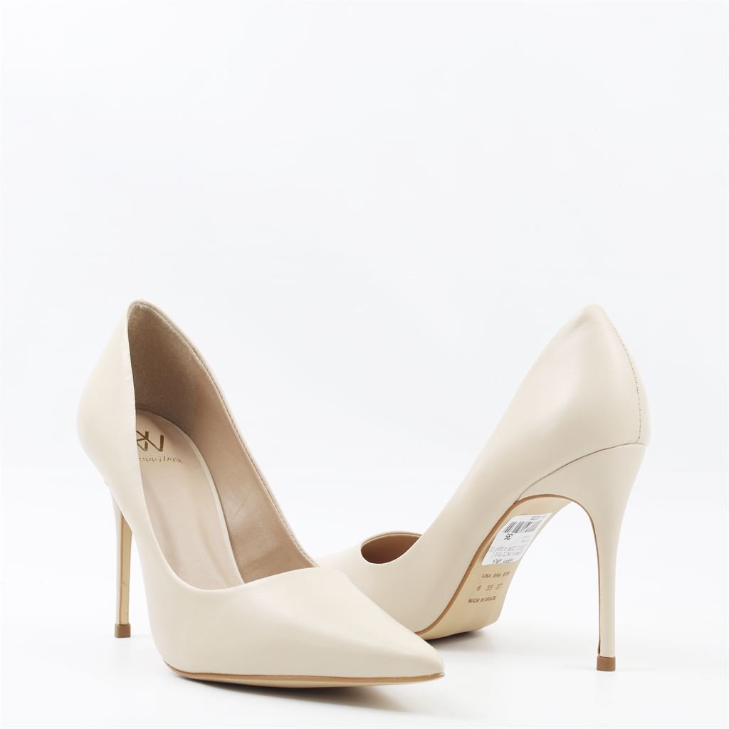 Scarpin Salto Fino Classic Couro Bege 5