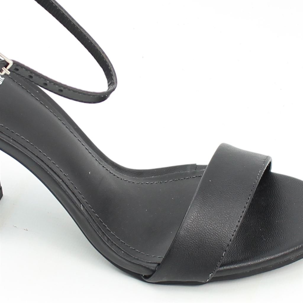 Sandália Salto Bloco Couro Preto 3