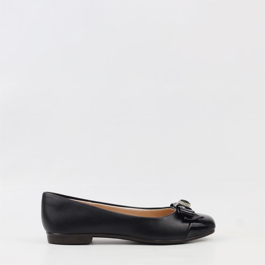 Sapatilha Conforto Laço Preto 5