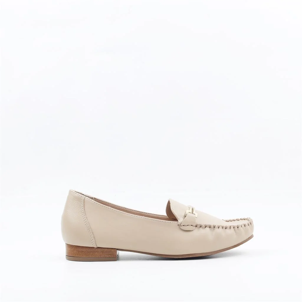 Mocassim Couro Bege 5