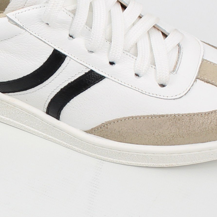 Tênis Flat Couro Marfim/Branco/Preto 3