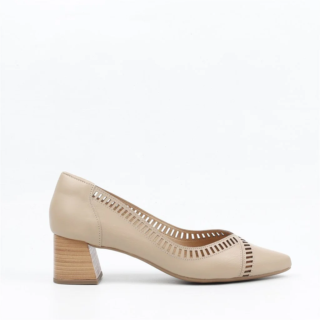Scarpin Salto Bloco Couro Bege 2