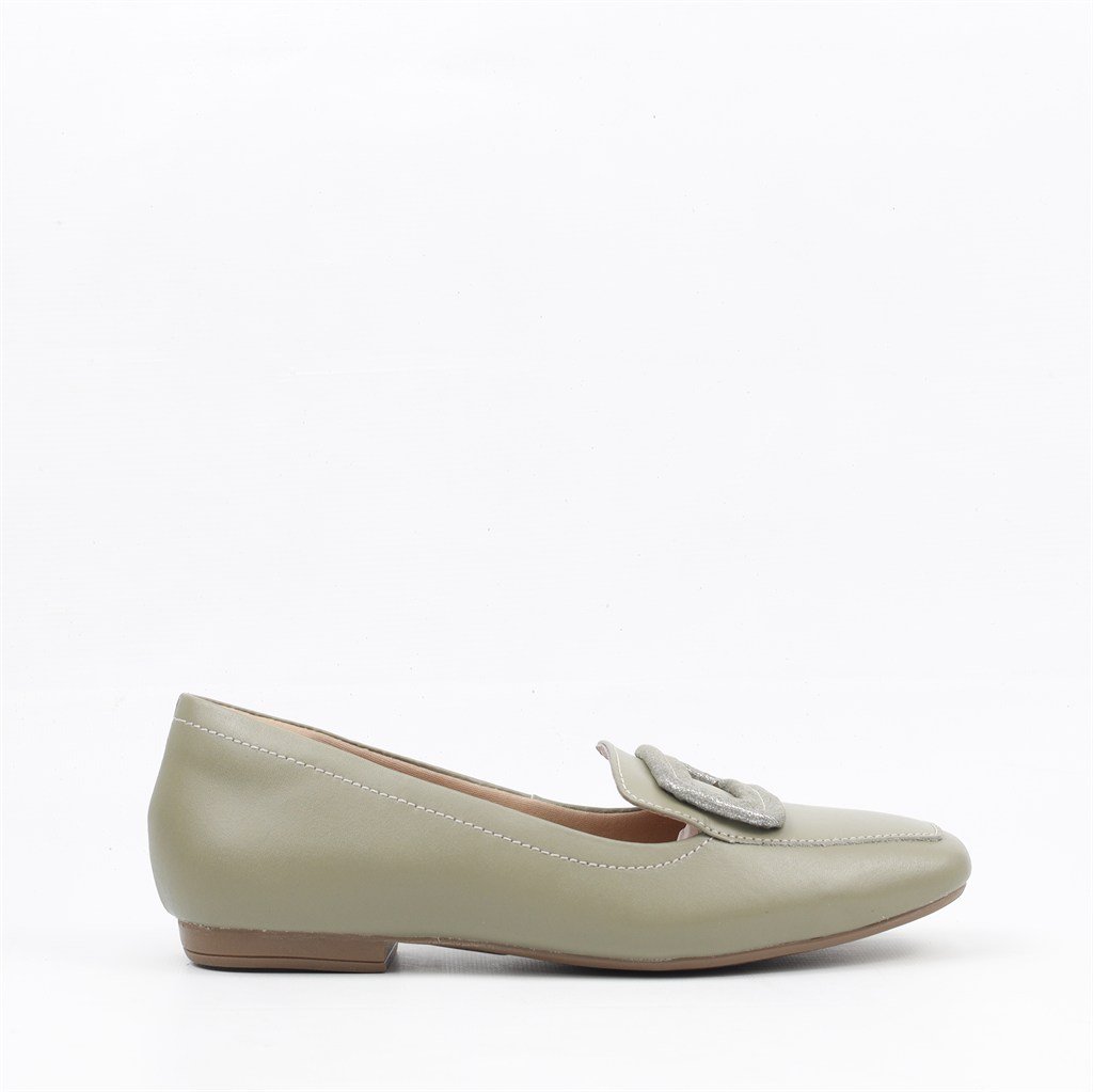 Sapatilha Mocassim Fivela Mate Prata 3