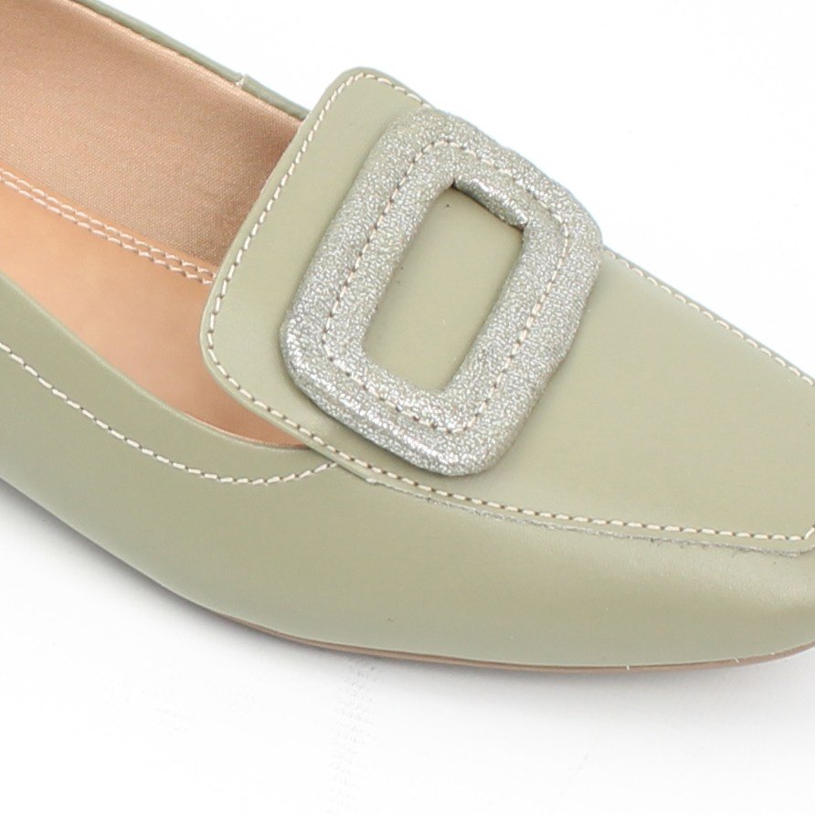Sapatilha Mocassim Fivela Mate Prata 5