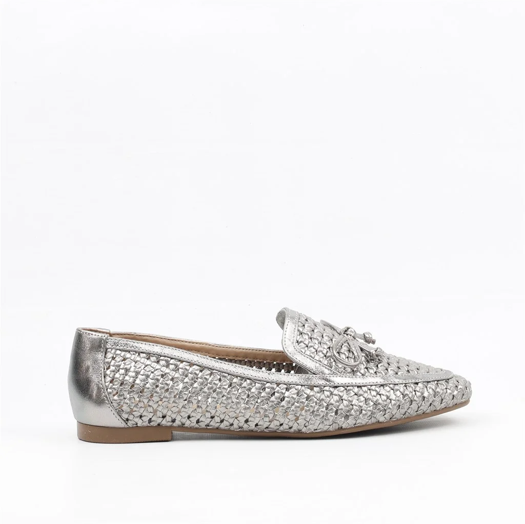 Sapatilha Mocassim Rafia Prata Velho Onix 3