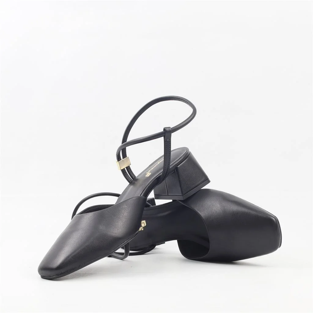 Scarpin Salto Bloco Slingback Couro Preto 3