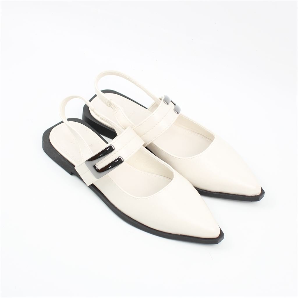 Sapatilha Slingback Detalhe Metal Branco 2