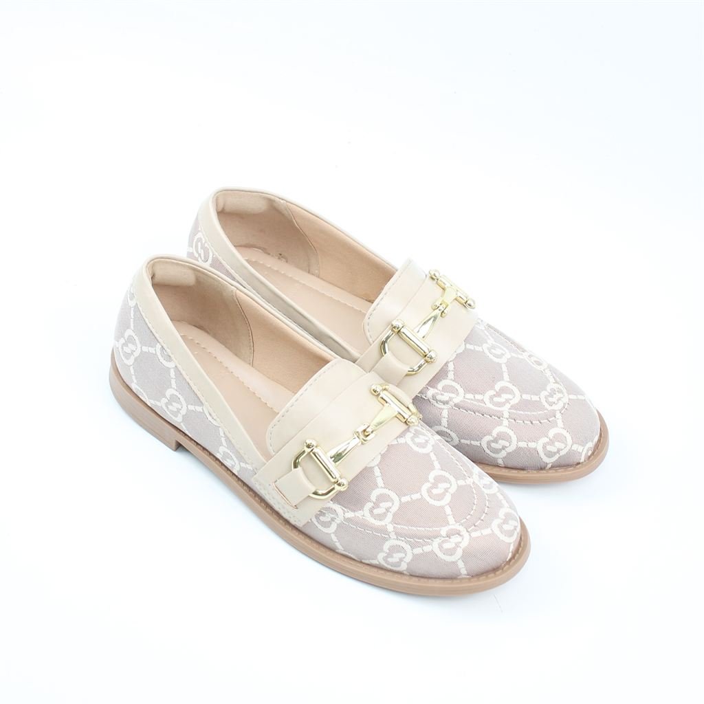 Mocassim Detalhe Metal Bege 2