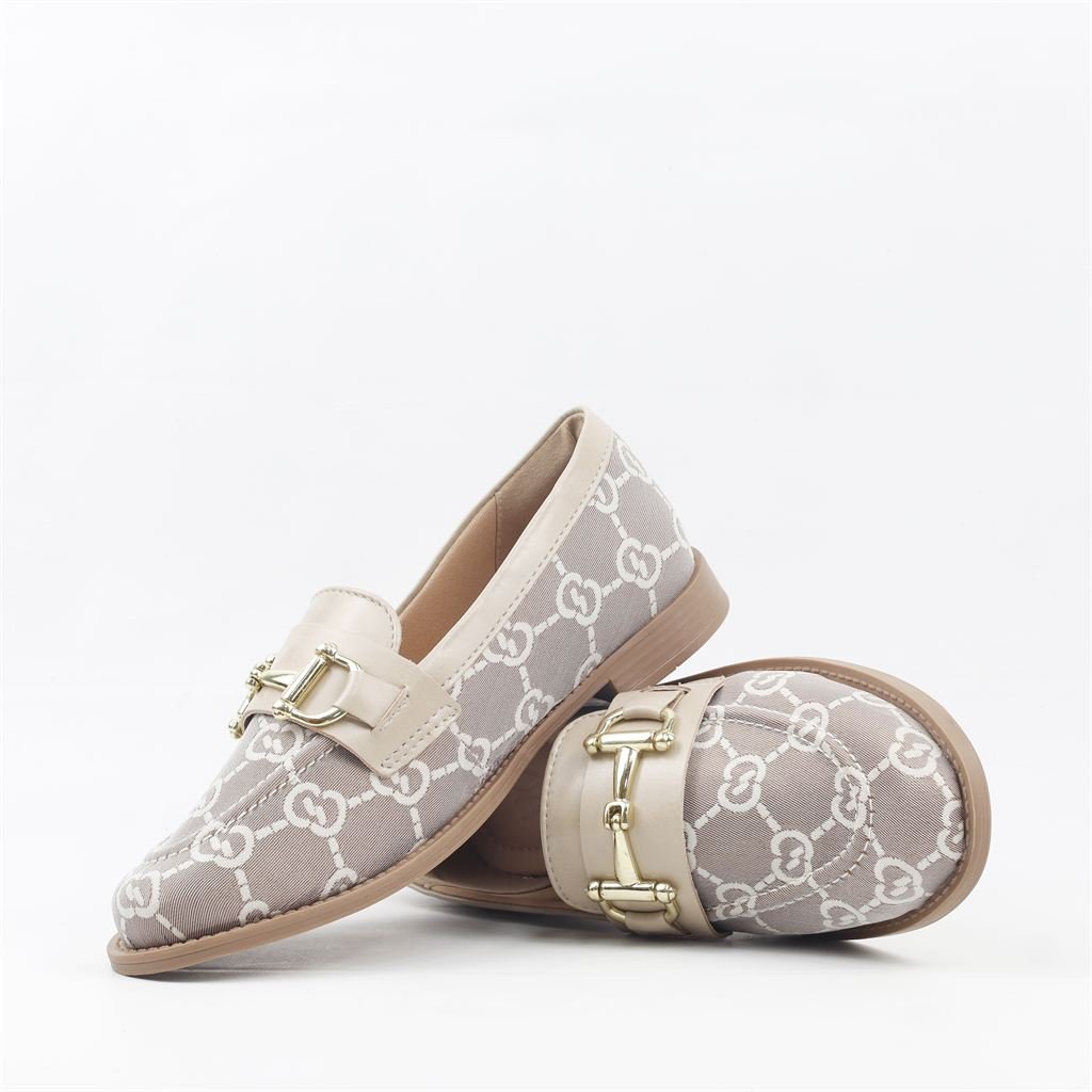 Mocassim Detalhe Metal Bege 3