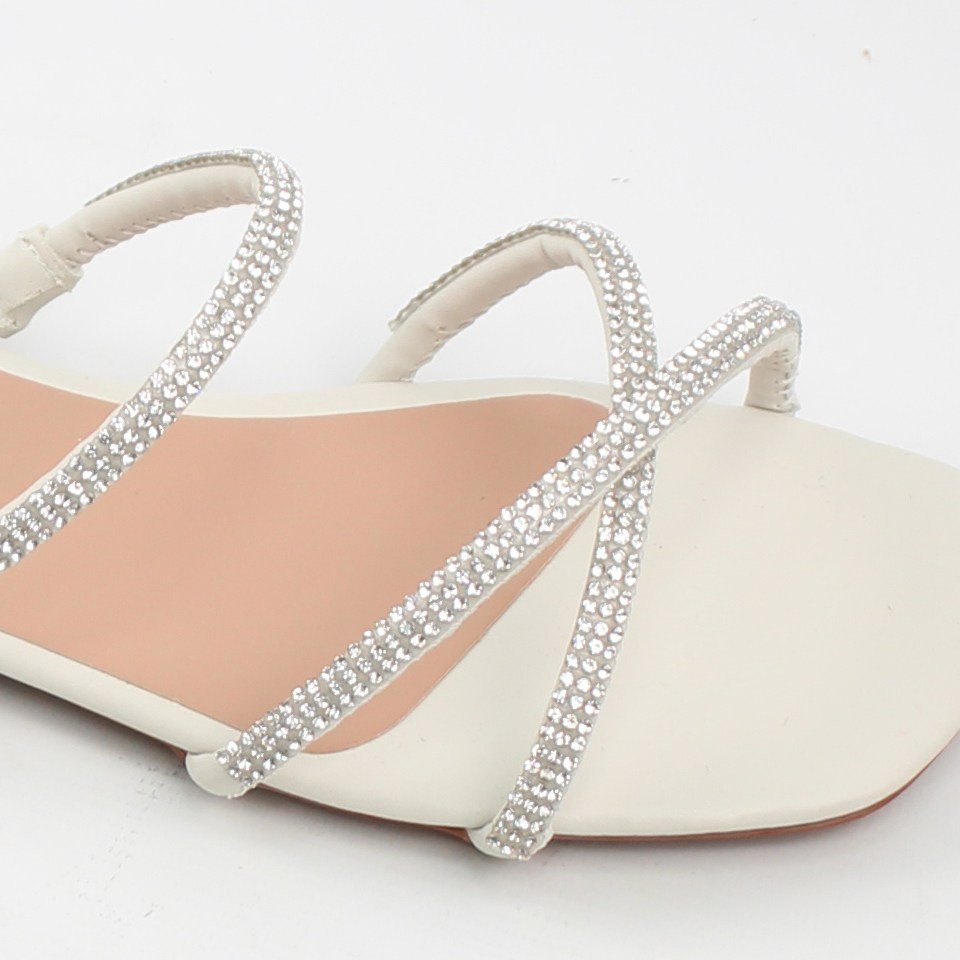 Rasteira Sandália Tiras Brilho Branco/Prata 4