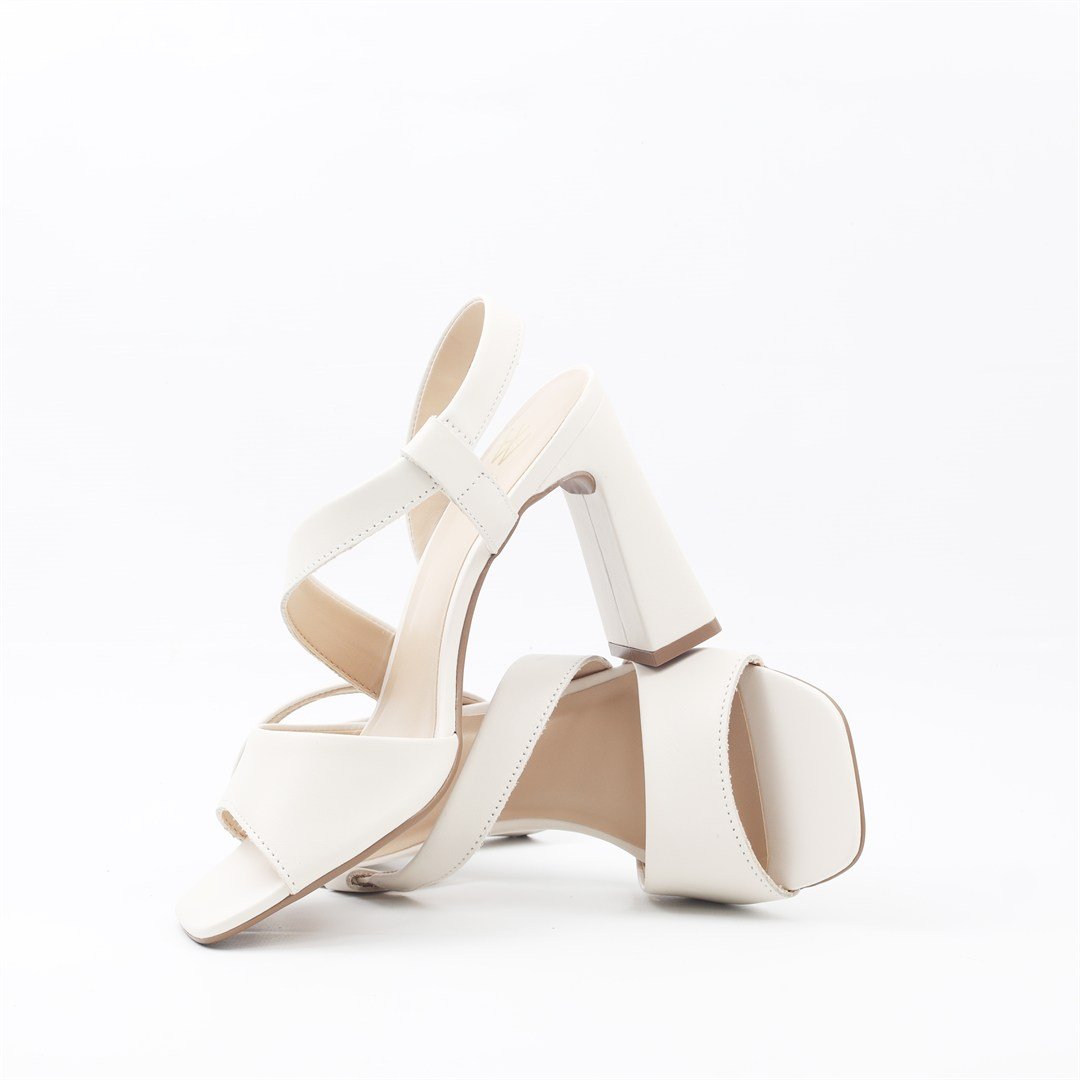 Sandália Salto Bloco Couro Off White 4