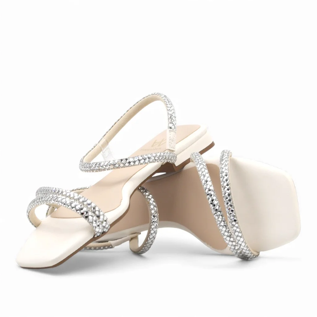 Rasteira Detalhe Brilho Prata 5