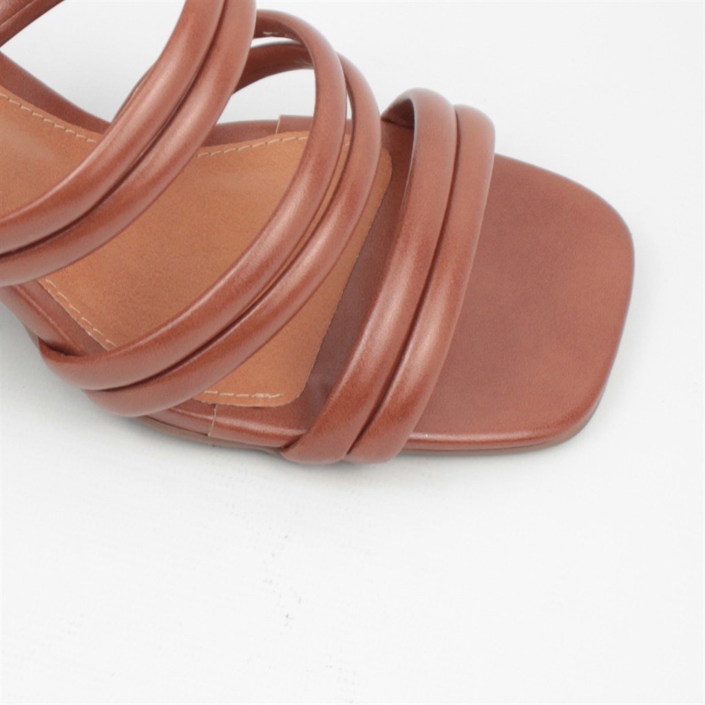 Tamanco Salto Bloco Tiras Marrom 5