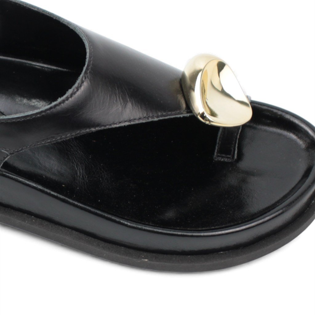 Papete Couro Detalhe Metal Preto 3