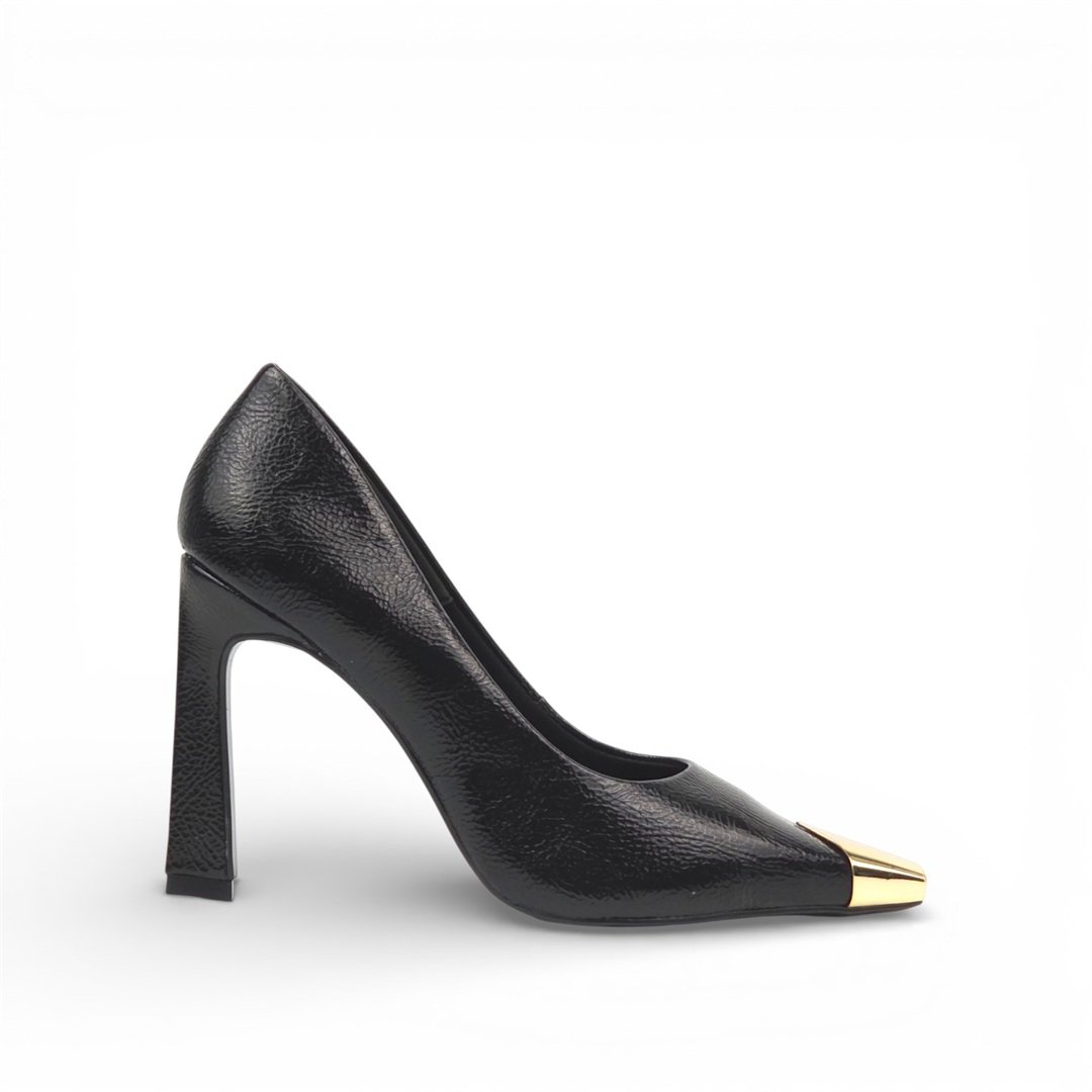 Scarpin Salto Fino Verniz