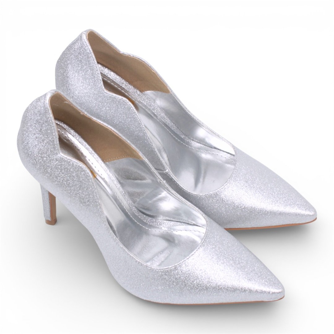 Scarpin Salto Fino Metalizado Prata 5