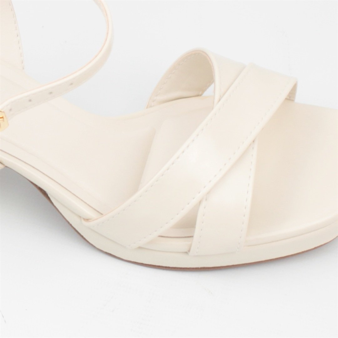 Sandália Salto Bloco Creme 3