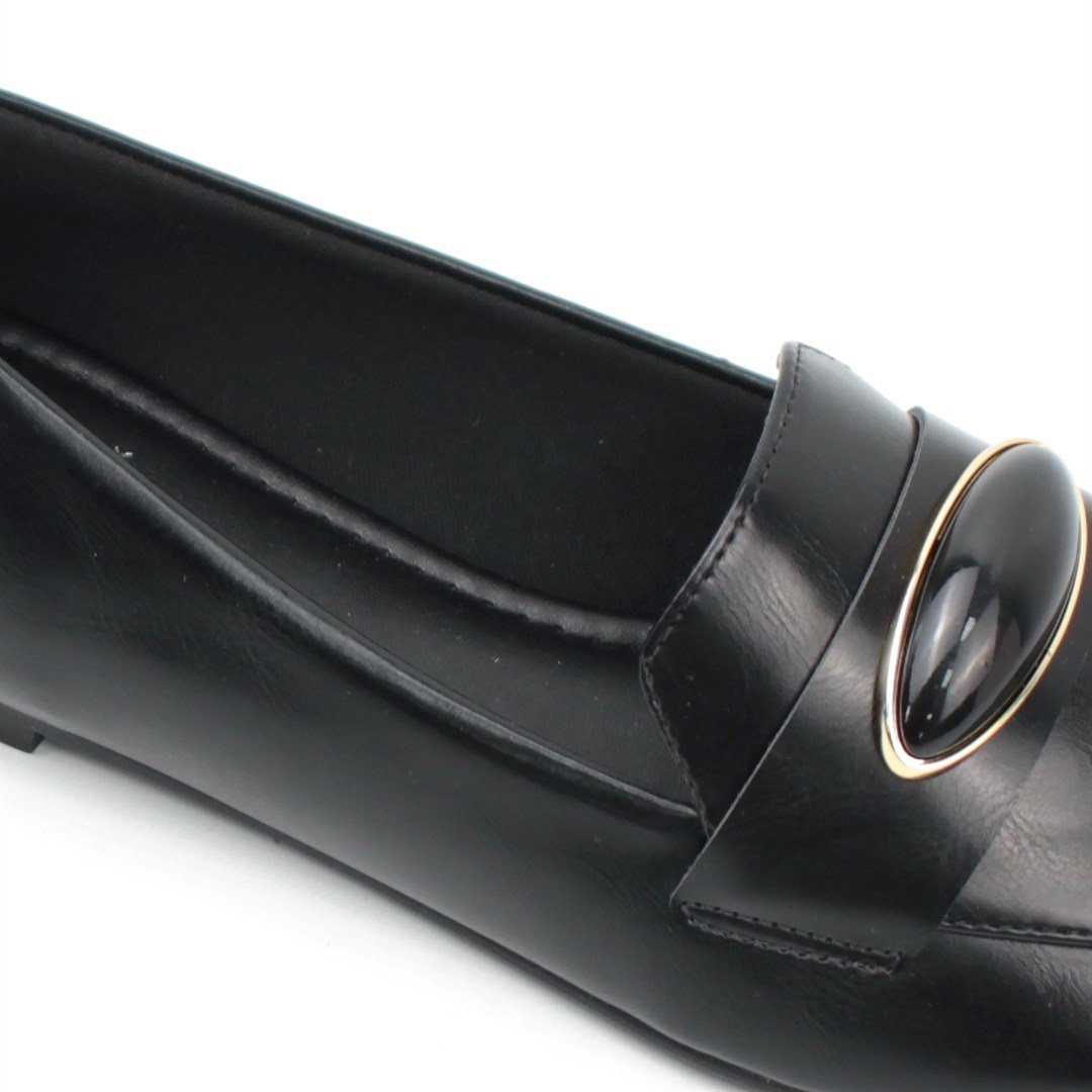 Mocassim Enfeite Preto 4