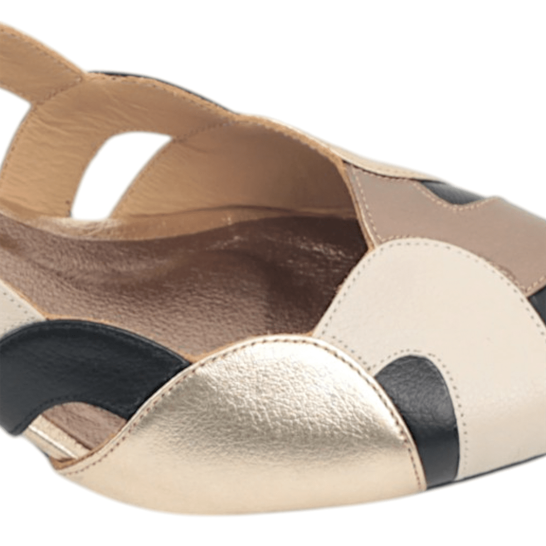 Scarpin Salto Bloco Recortes Preto/Dourado 5