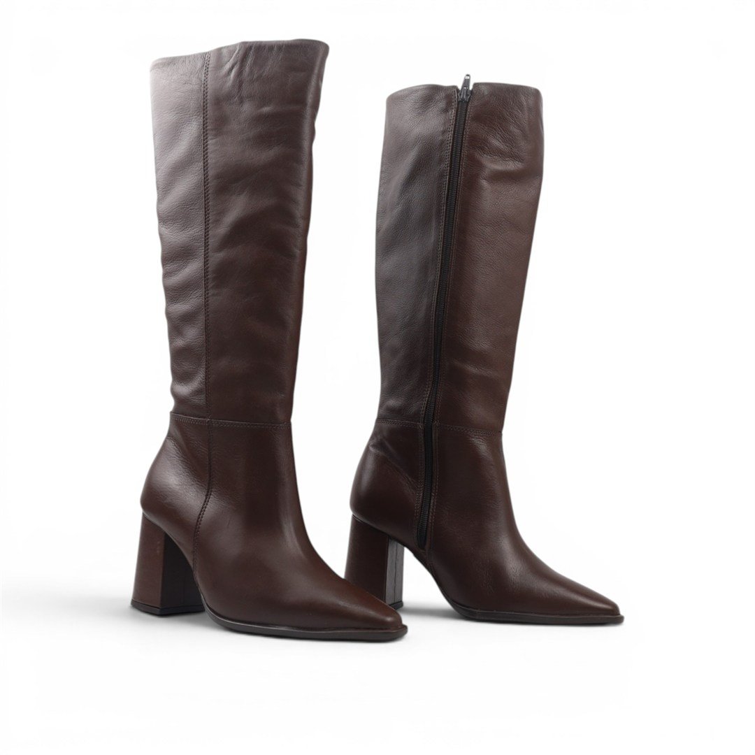 Bota Cano Longo Couro Marrom 2