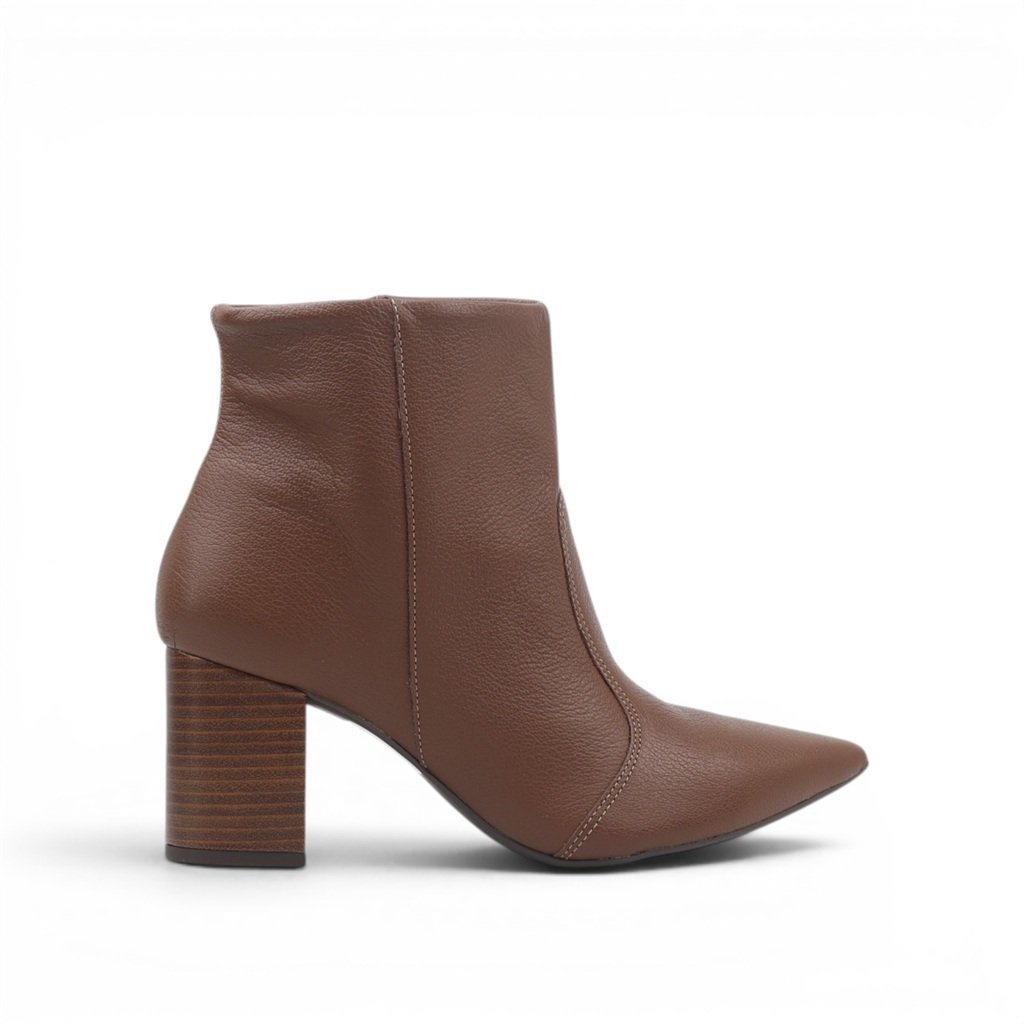 Bota Cano Baixo Salto Bloco