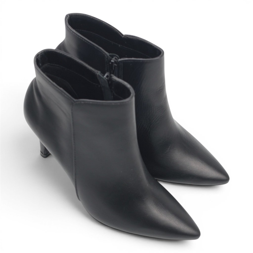 Bota Cano Baixo Salto Fino Preto 4