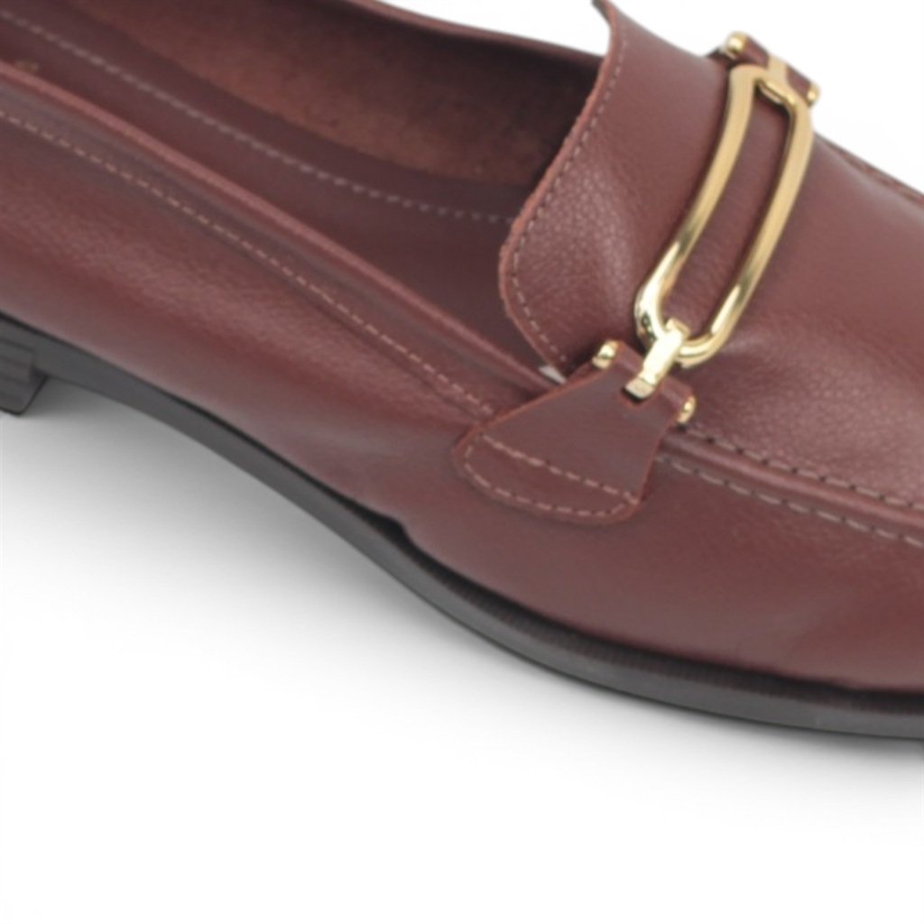 Mocassim Couro Enfeite Metal Marrom 3