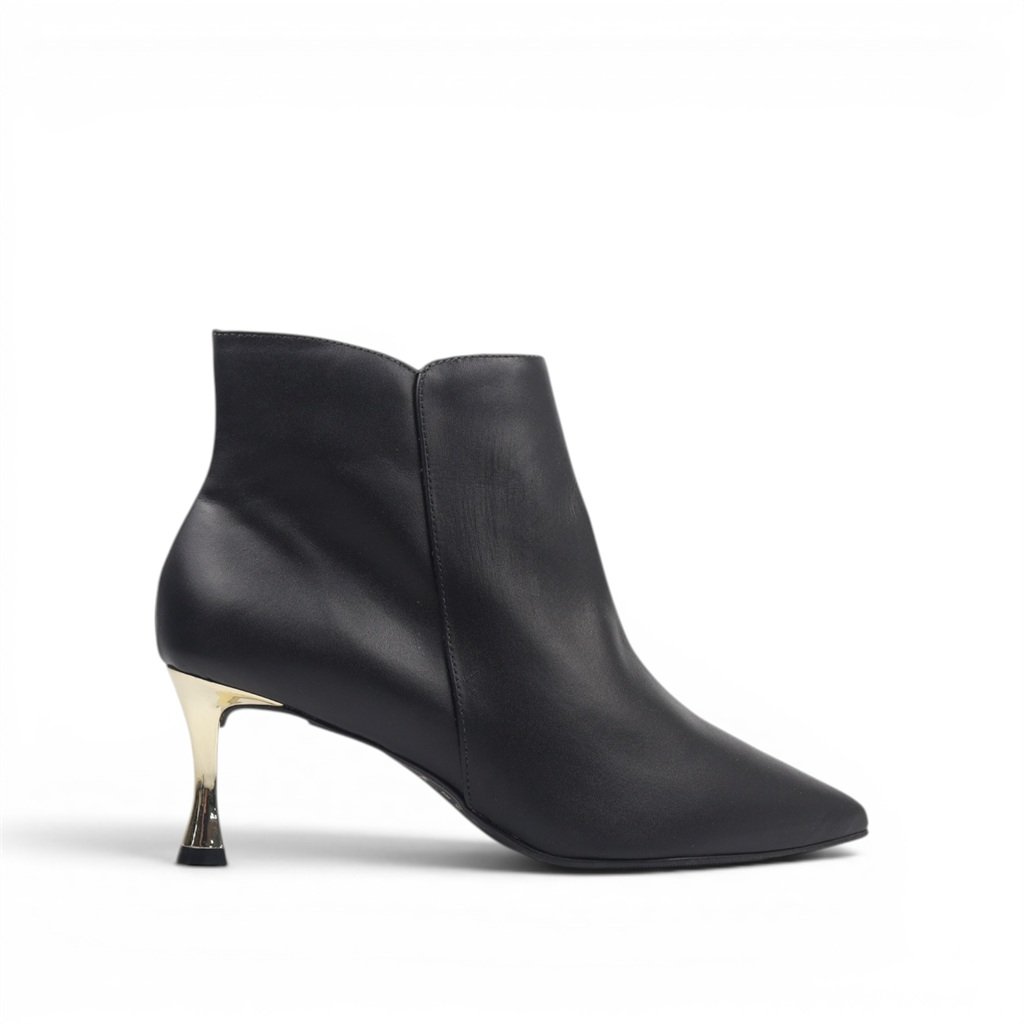 Bota Cano Baixo Salto Fino