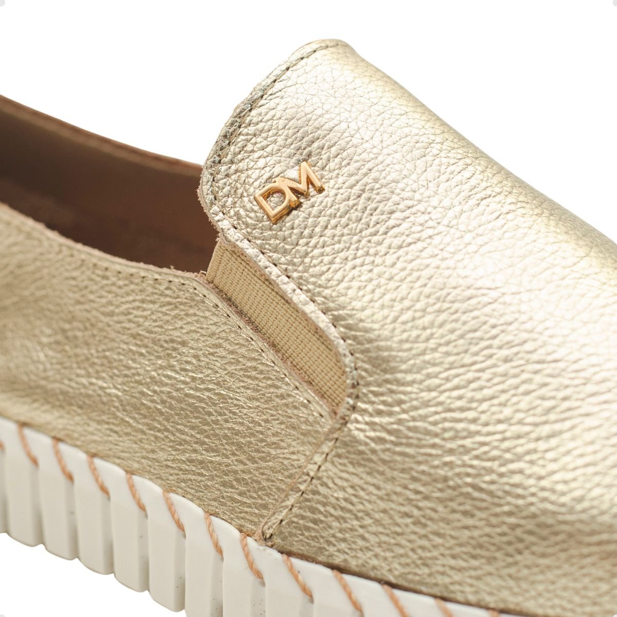 Tênis Slip On Couro Celeste Dayane Magalhães Dourado Dourado 4