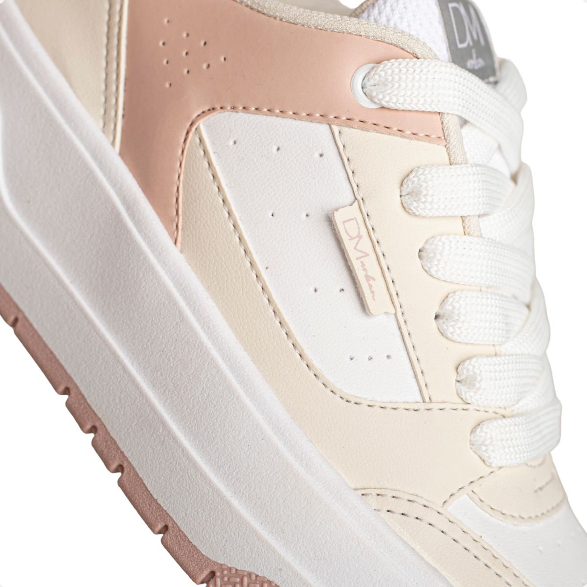 Tênis Dm Rosa Blush Bege/Rosa/Branco 7