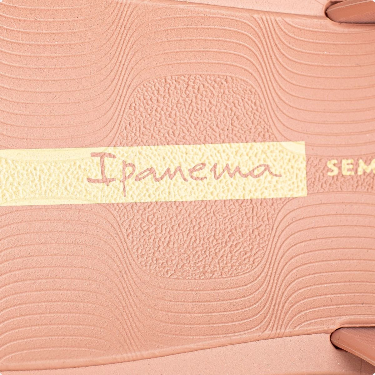 Chinelo Feminino Gaspea/Slide Ipanema Glow Slide Rosa/Dourado/Amarelo 7